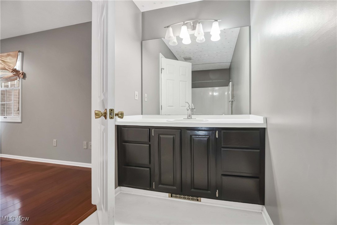 Westwinds Condo - Residential