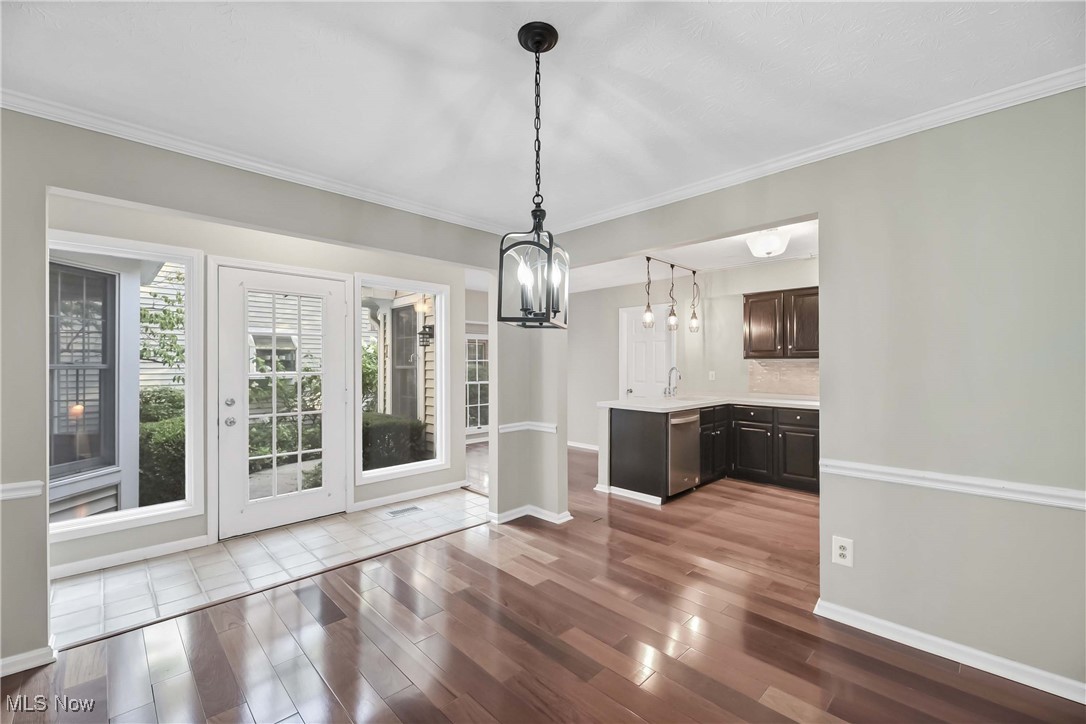 Westwinds Condo - Residential