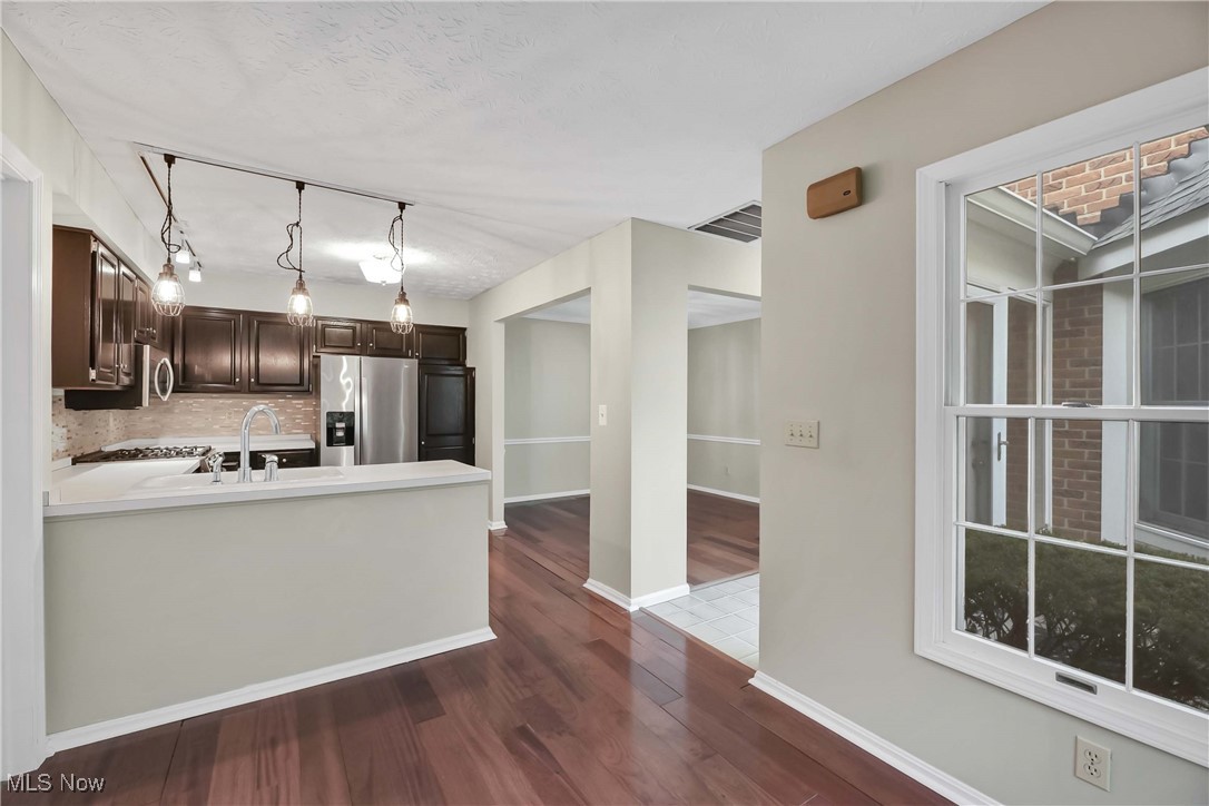 Westwinds Condo - Residential