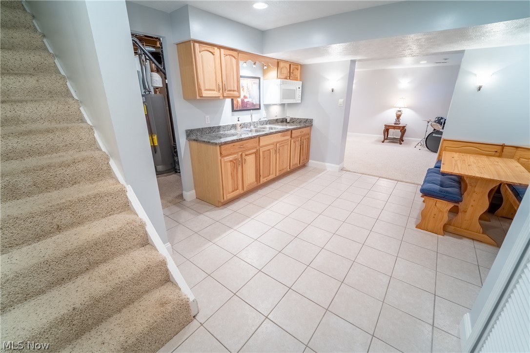 Gem Field - Residential