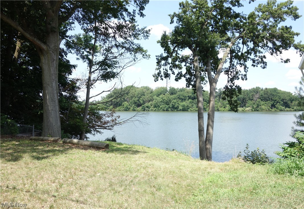 Triple Shores - Residential