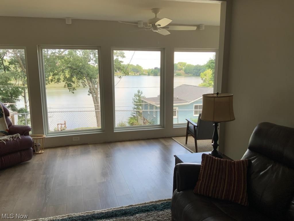 Triple Shores - Residential