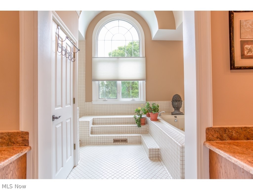 Sharon - Residential