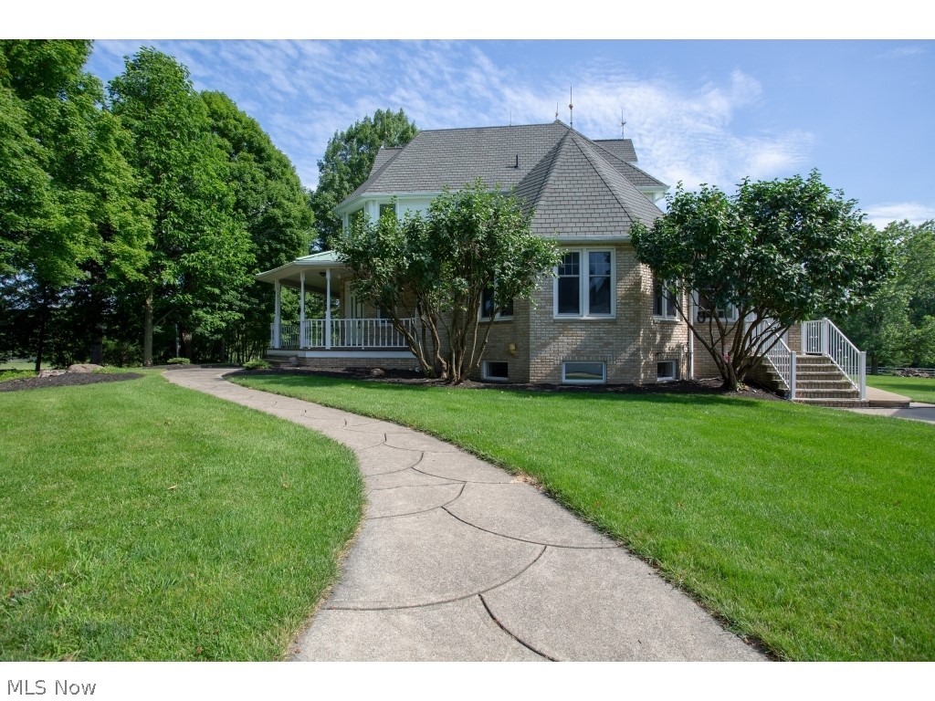 Sharon - Residential