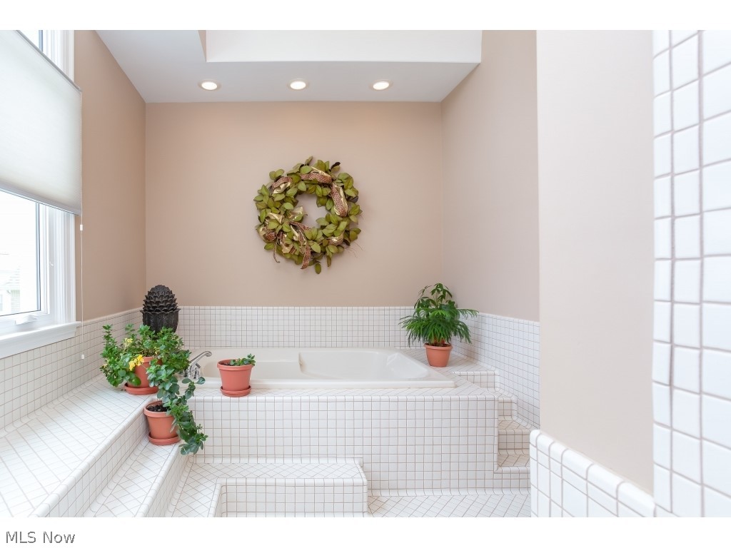 Sharon - Residential