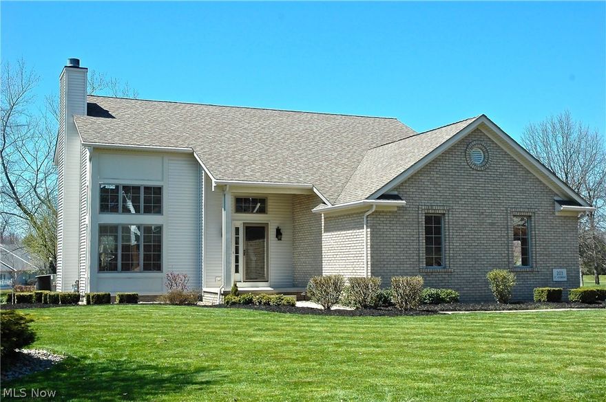 Stunning 3 bedroom Contemporary on Walnut Run Golf Course! IMPECCABLY Kept! This Freshly Painted Beautiful Home is located on the 17th Green.  The great room has vaulted ceiling and gas fireplace and remote control ceiling fans. Kitchen has tiled back splash, Maple Cabinetry, Granite Countertops, Stainless Steel Appliances and LED night lights for that late night snack! The dining room has a tray ceiling and overlooks the golf course. Enjoy cool summer nights in your ALL SEASON carpeted Sun Room. FIRST FLOOR master bedroom is complete with Tray Ceiling and LED night lights in the master bathroom. And for the "Techie" surround sound and zoned speakers throughout the house! The 2 1/2 Car Garage is Heated and has hot and cold water! This home has been professionally Landscaped with a brick walkway and patio great for entertaining or relaxing. And YES all of the Custom Blinds stay!