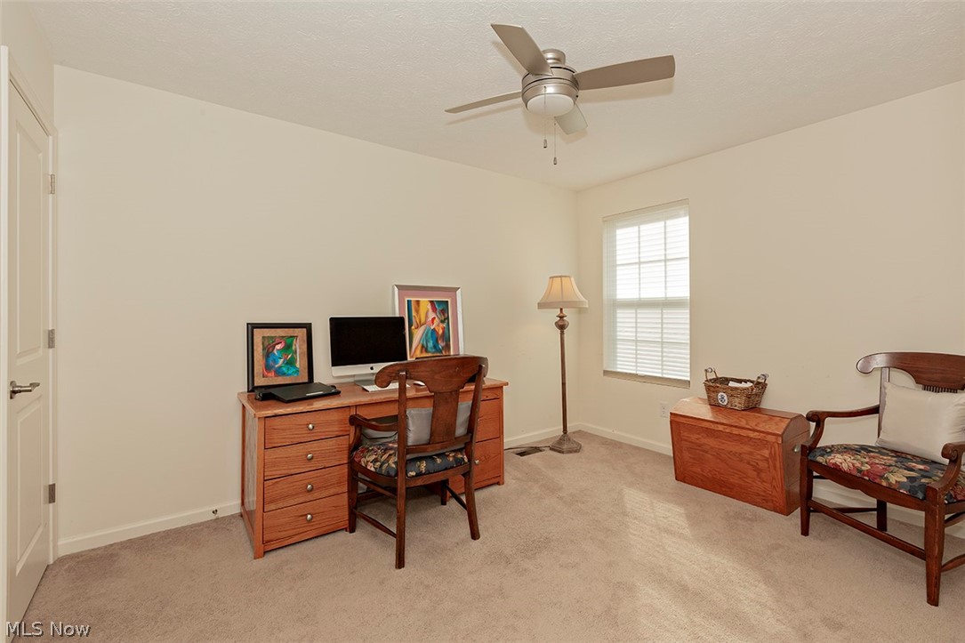 Winslow Estates Condo Ph Xvii - Residential