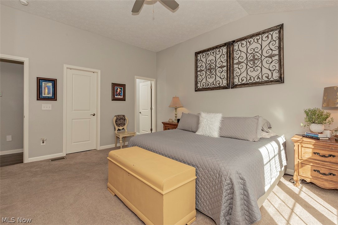 Winslow Estates Condo Ph Xvii - Residential