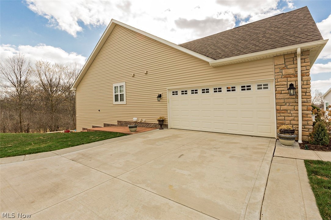 Winslow Estates Condo Ph Xvii - Residential