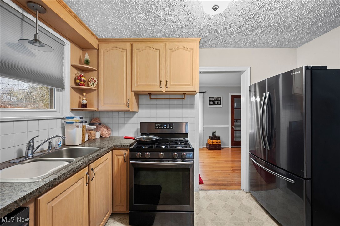 Mayfield Hlnds - Residential