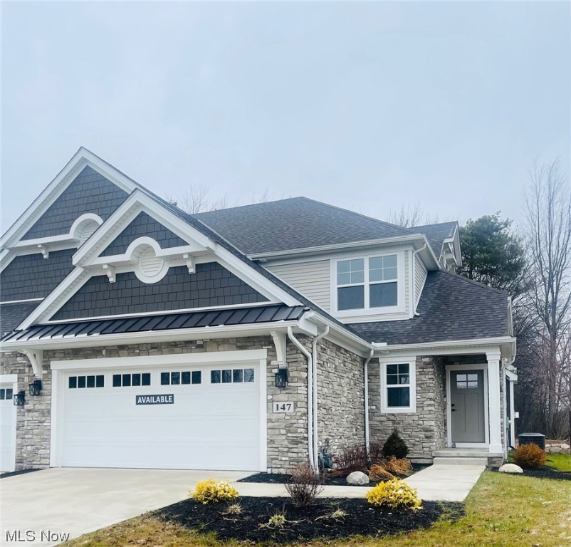 Villas at City Center - Residential