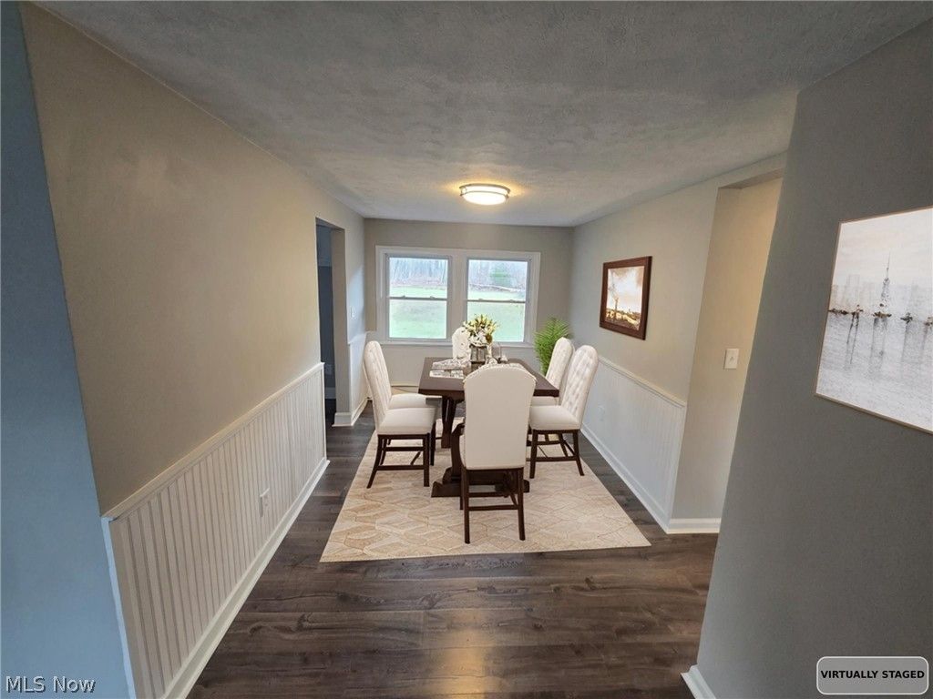 Photo of 764 Irving Park Boulevard, Sheffield Lake, OH 44054 (MLS # 5188266)