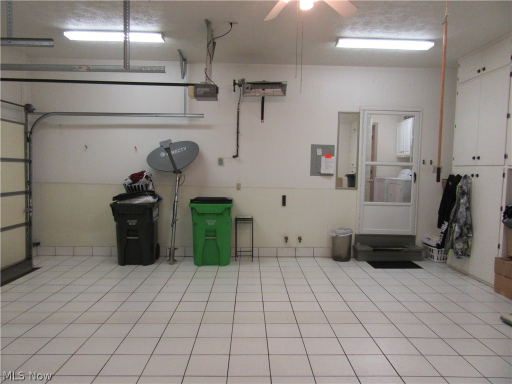 Cambridge/Crk Condos Ph I - Residential