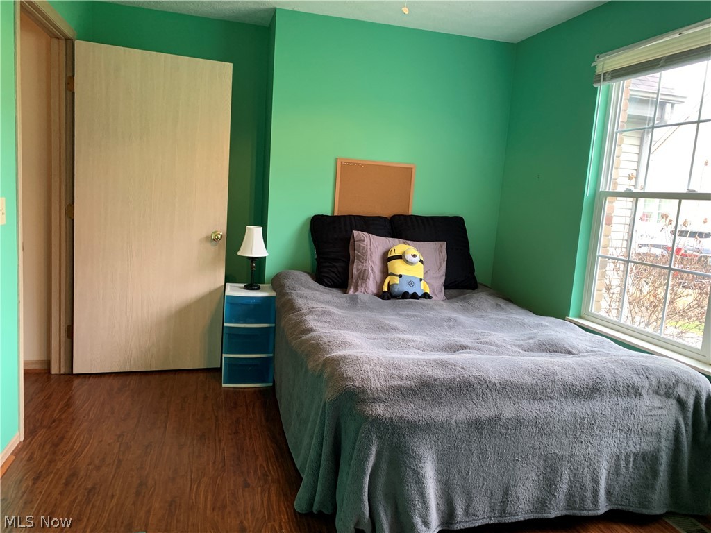 Cambridge/Crk Condos Ph I - Residential