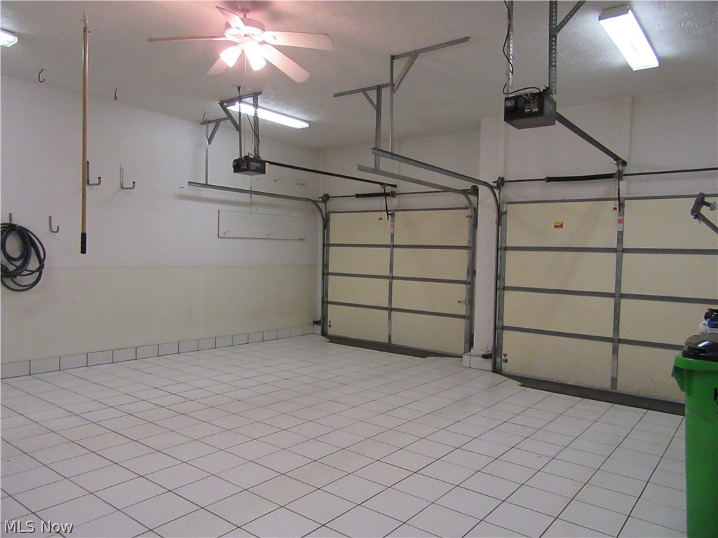 Cambridge/Crk Condos Ph I - Residential