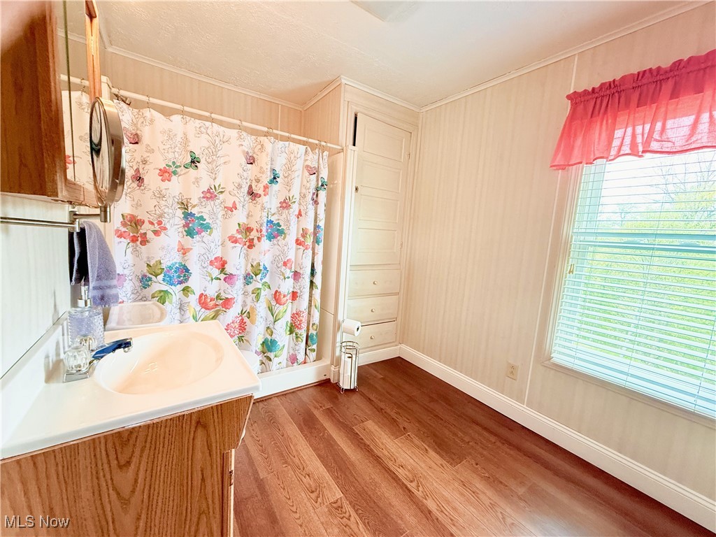 2401 Eldersville Road, Follansbee, West Virginia image 16