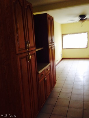 Connecticut Western Reserve - Residential