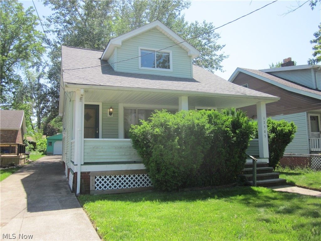 Photo of 12503 Lena Avenue, Cleveland, OH 44135 (MLS # 5216700)