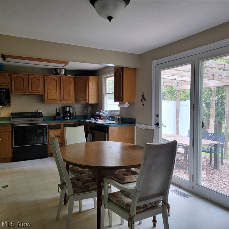 Madison Golf Lakelands Rsb 01 - Residential