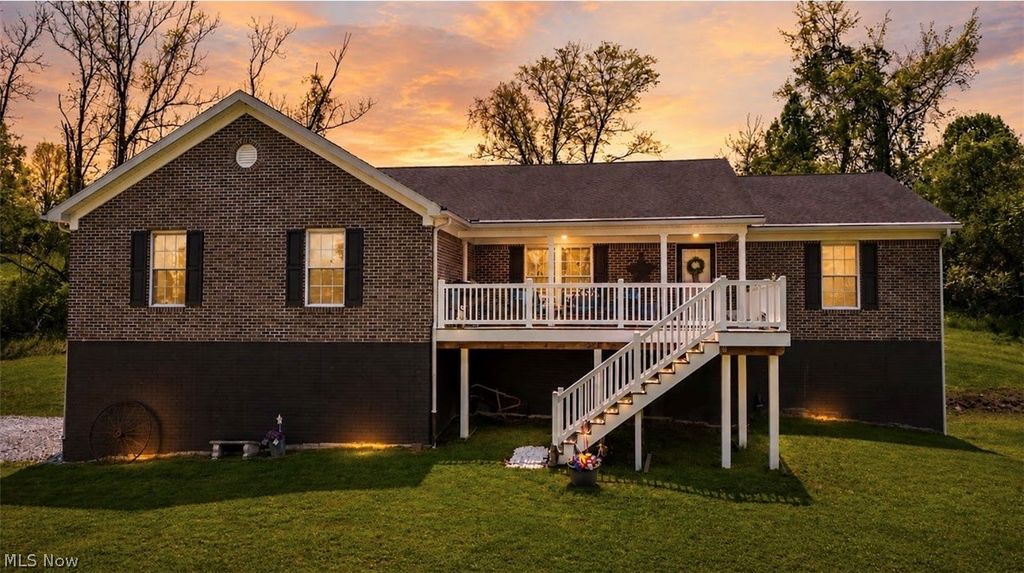 Photo of 40900 Havenwood Drive, Belmont, OH 43718 (MLS # 5208947)