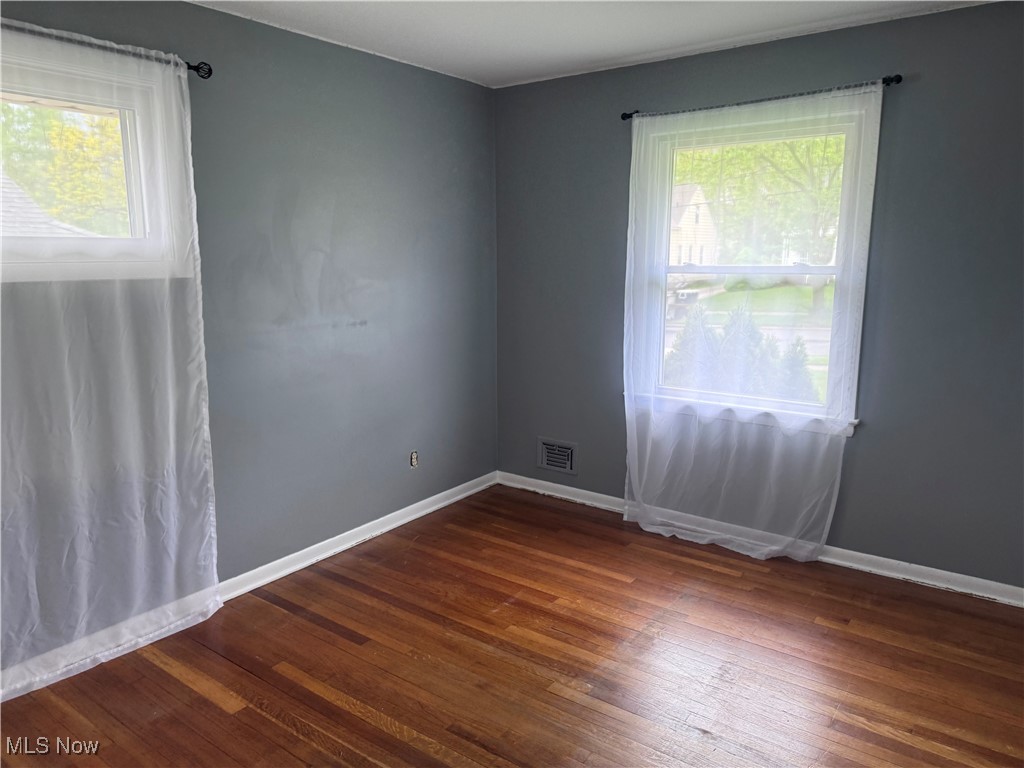 1422 Lorimer Road, Parma, Ohio image 11