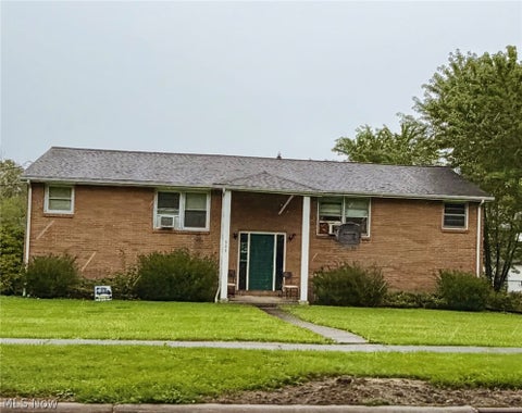 Apartment For Rent - 525 North Road #1<br/> Niles, OH 44446