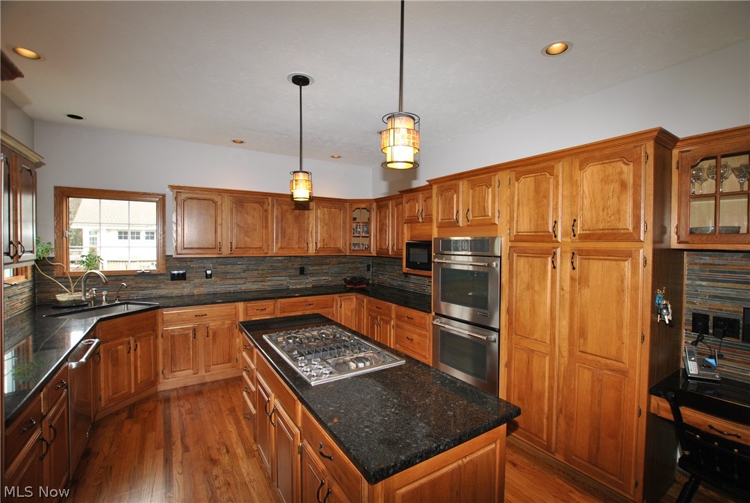 Emerald Woods 01 - Residential