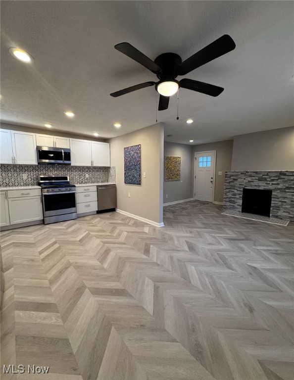 Elworthy-Helwick Companys Hln - Residential