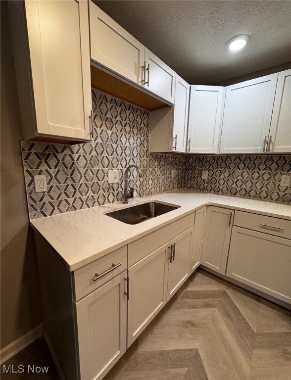 Elworthy-Helwick Companys Hln - Residential