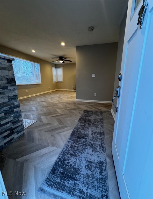 Elworthy-Helwick Companys Hln - Residential