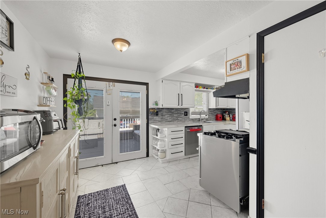 West 11 Corps Fan-Col Ac - Residential