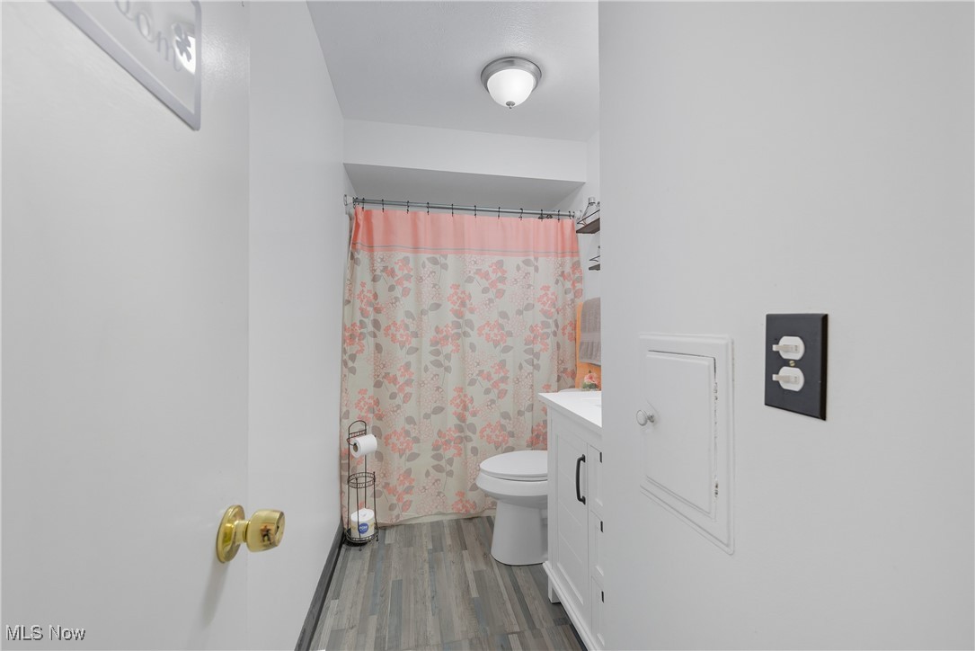 West 11 Corps Fan-Col Ac - Residential