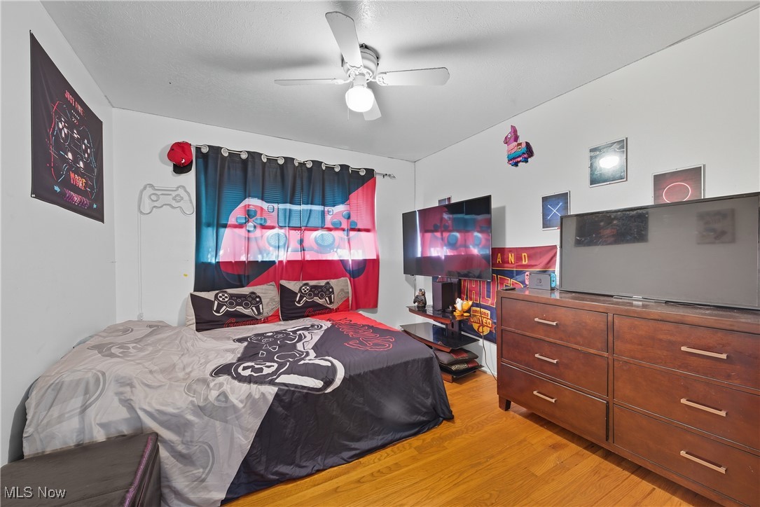 West 11 Corps Fan-Col Ac - Residential