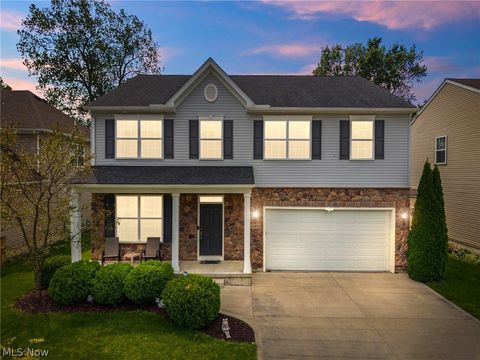 Tiny photo for 32825 Rebecca Lane, Avon Lake, OH 44012 (MLS # 5197866)