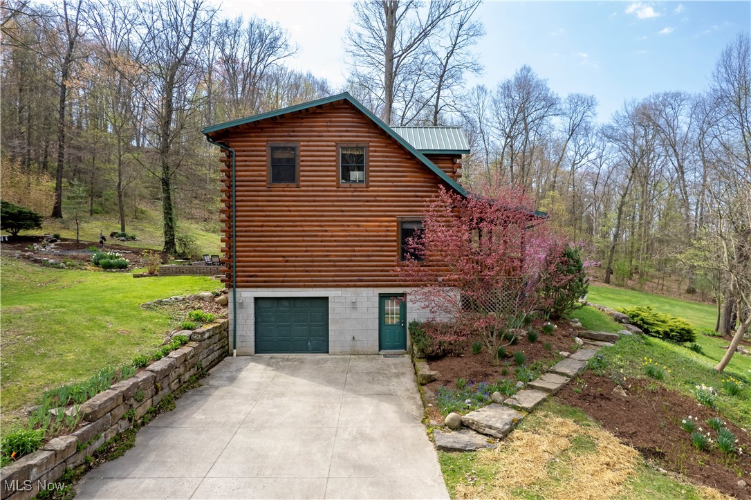 1406 Pearl Drive, Loudonville, Ohio image 12