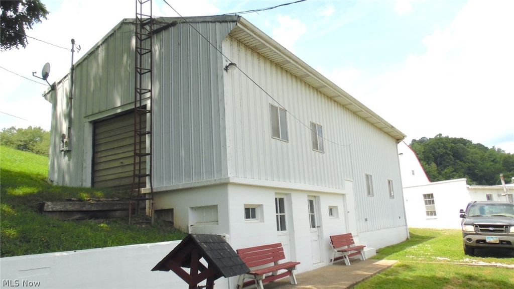 Photo of 21569 State Route 16, Coshocton, OH 43812 (MLS # 5204048)