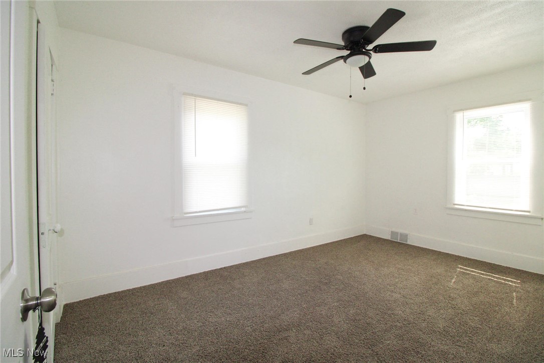 City/Youngstown - Residential Income