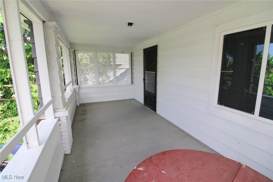 City/Youngstown - Residential Income