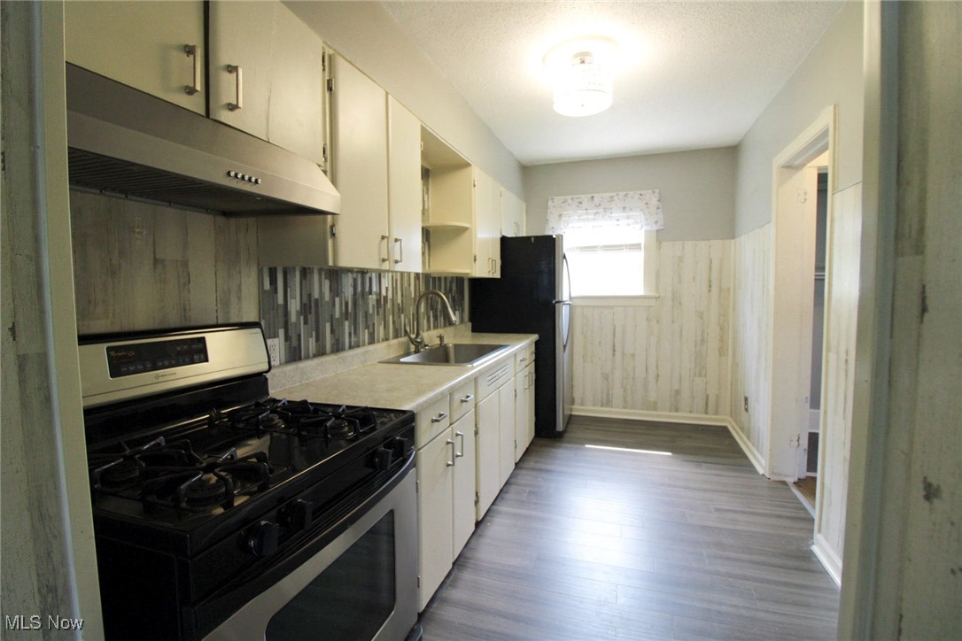 City/Youngstown - Residential Income