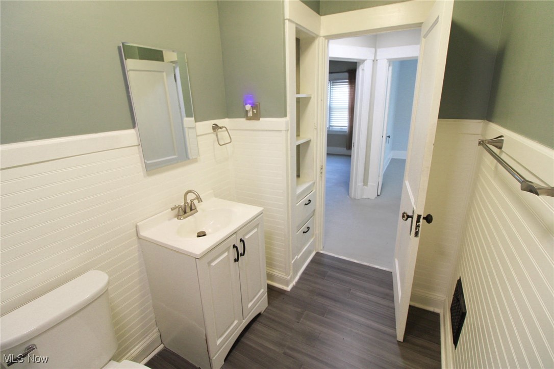 City/Youngstown - Residential Income