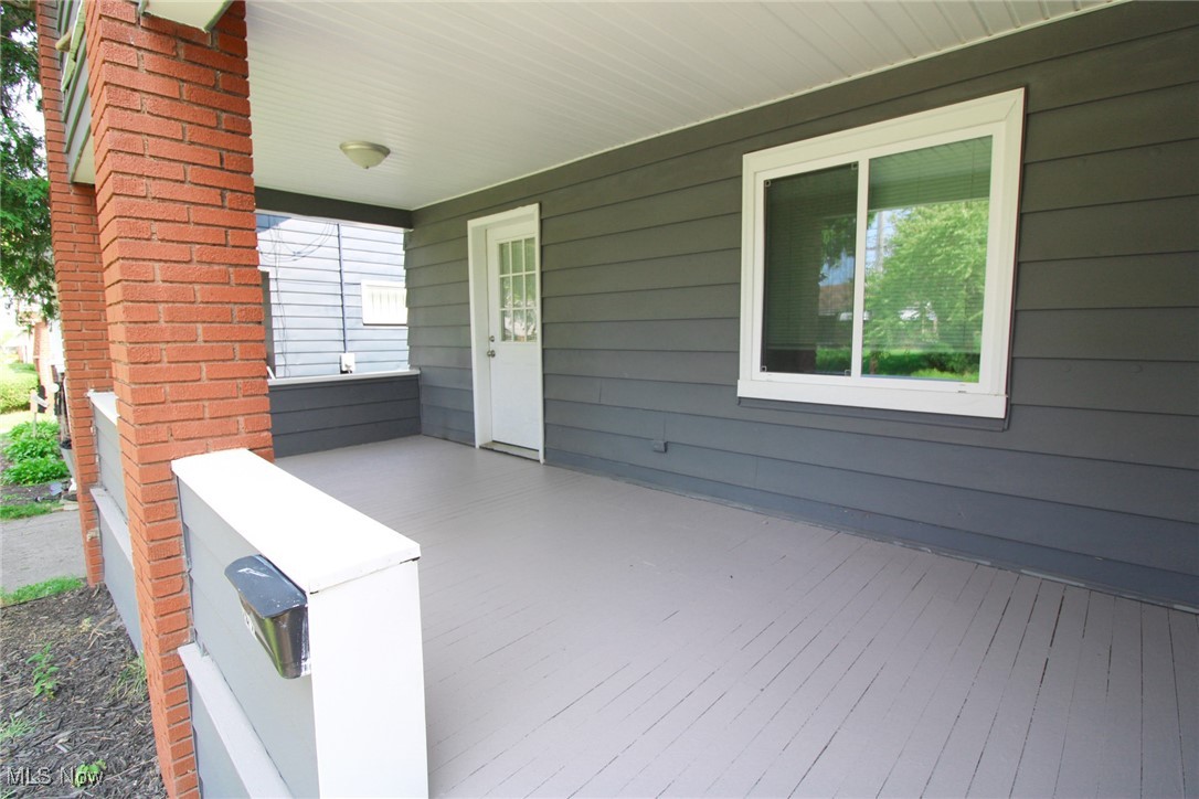 City/Youngstown - Residential Income