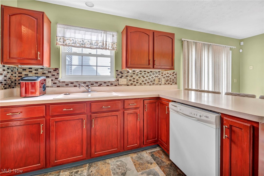 9475 Covington Avenue, Cleveland, Ohio image 16