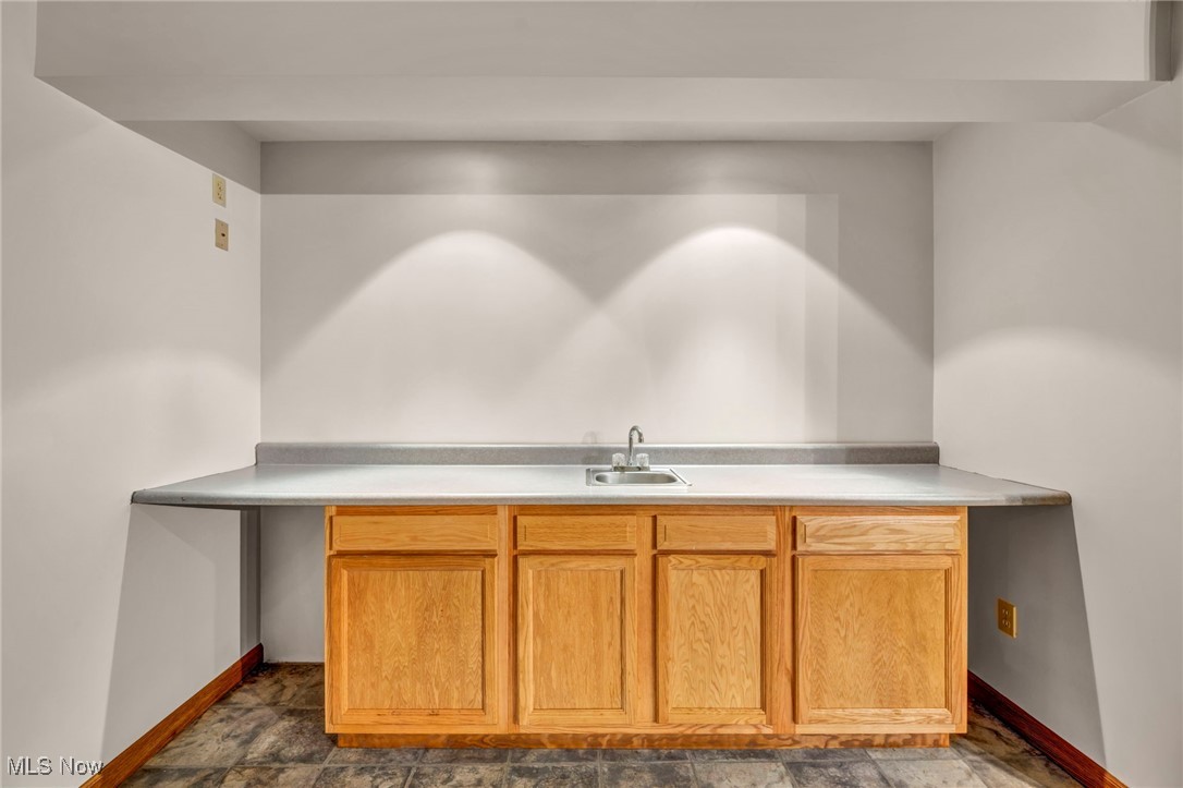 9475 Covington Avenue, Cleveland, Ohio image 36