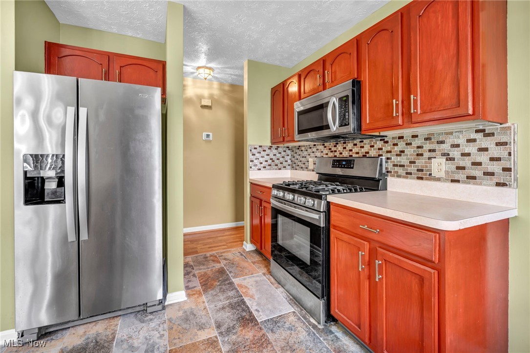 9475 Covington Avenue, Cleveland, Ohio image 15