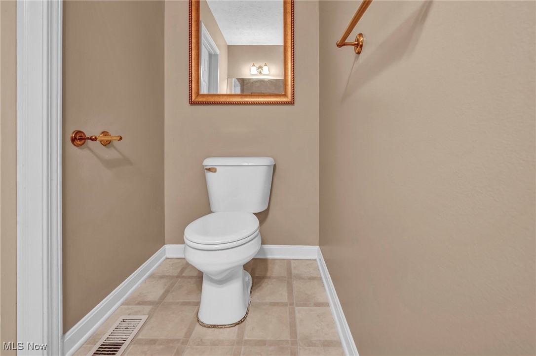 9475 Covington Avenue, Cleveland, Ohio image 21
