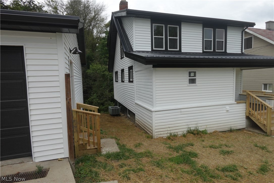 215 Isabelle Street