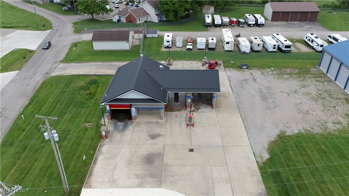 Vista View Village - Commercial Sale