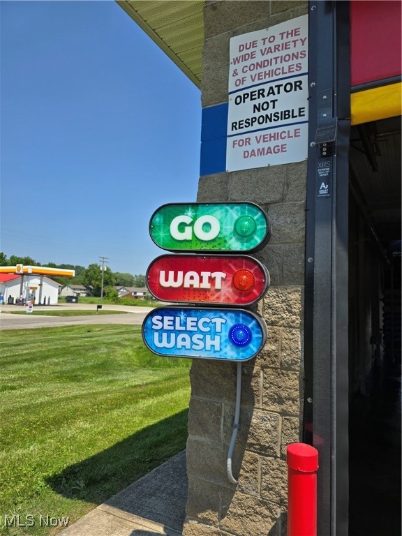 Vista View Village - Commercial Sale