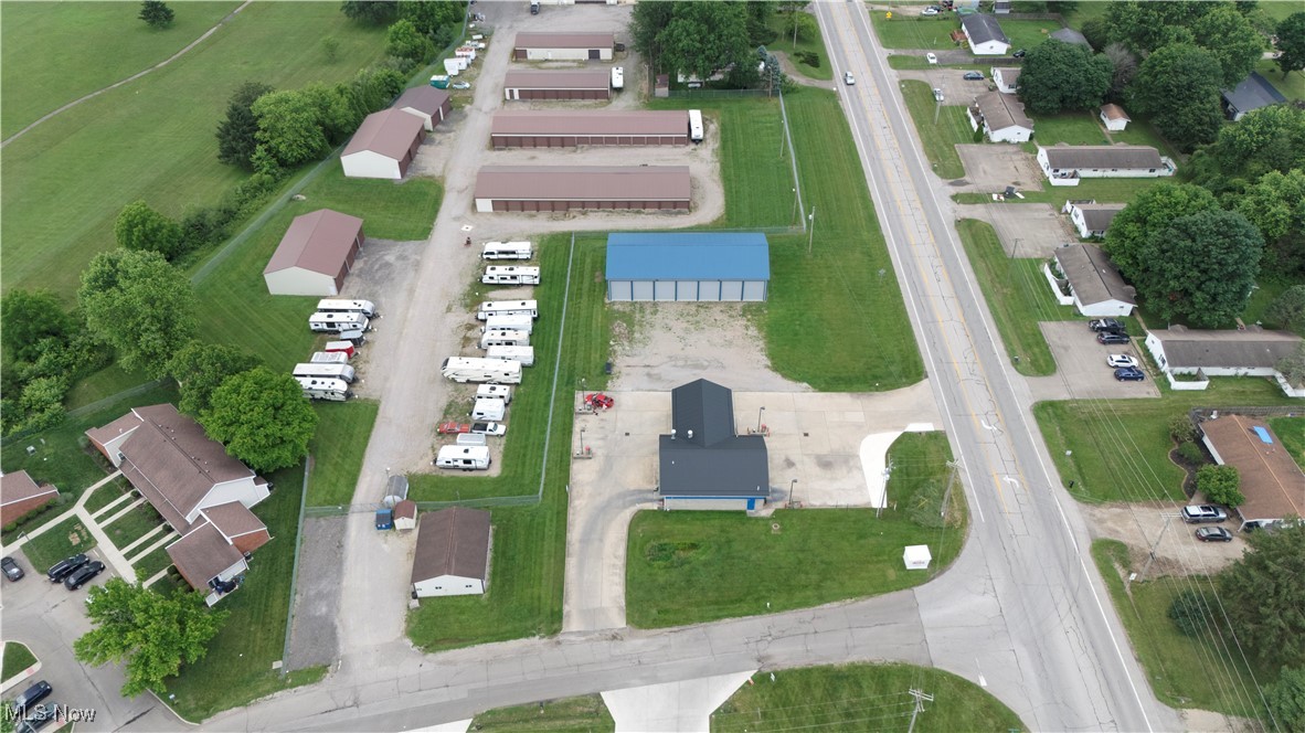 Vista View Village - Commercial Sale