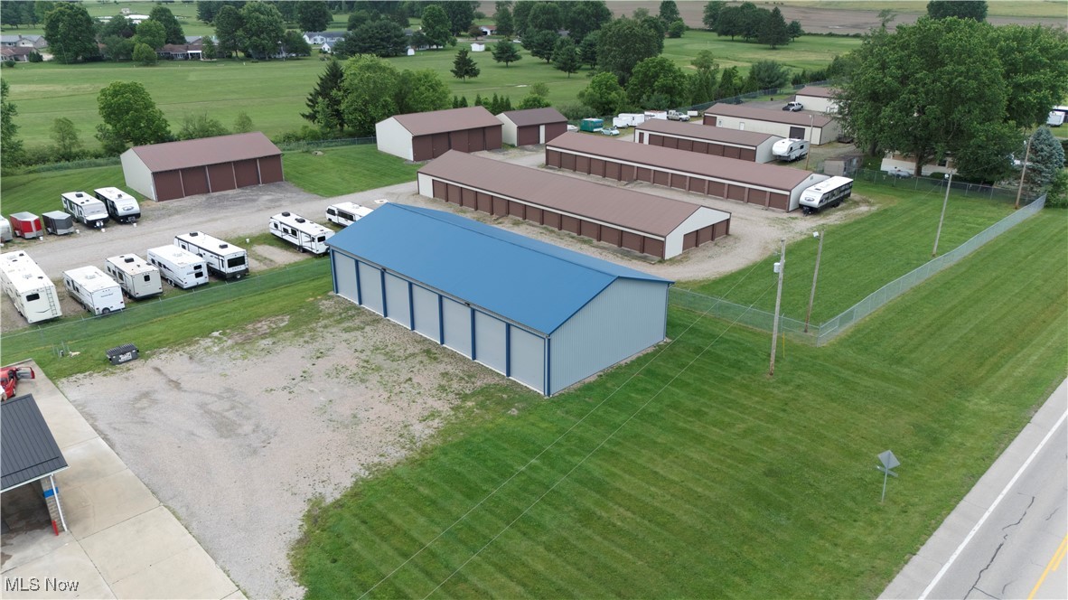 Vista View Village - Commercial Sale